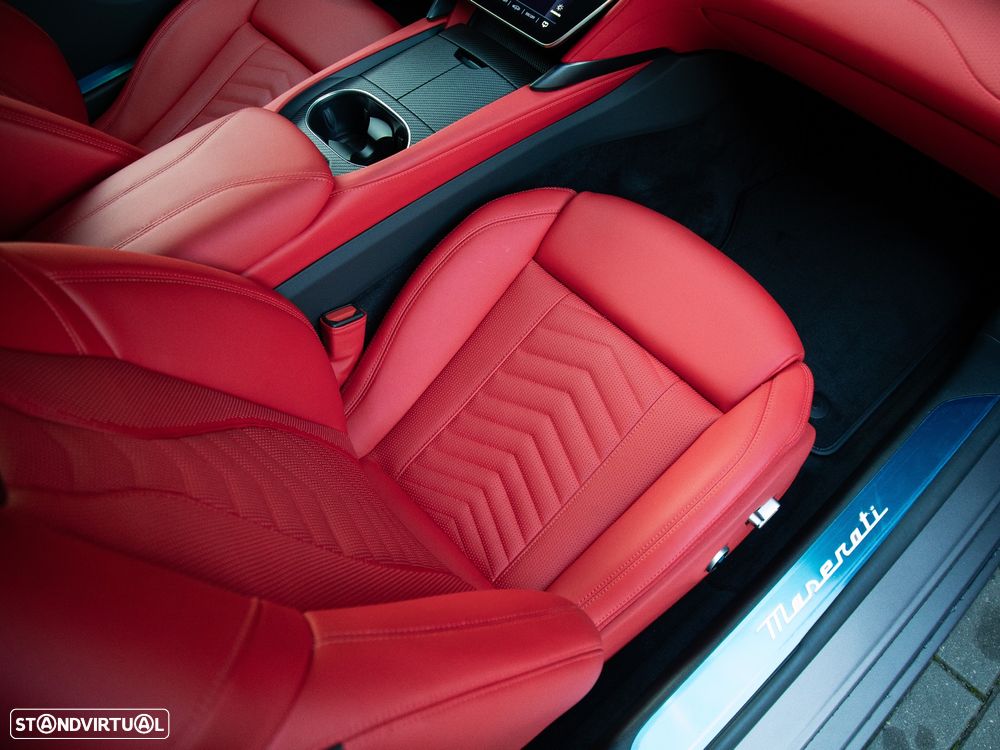 Maserati Granturismo 3.0 V6 Trofeo - 26