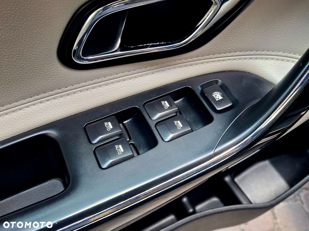 Kia Ceed 1.6 GDI Platinum Edition - 29