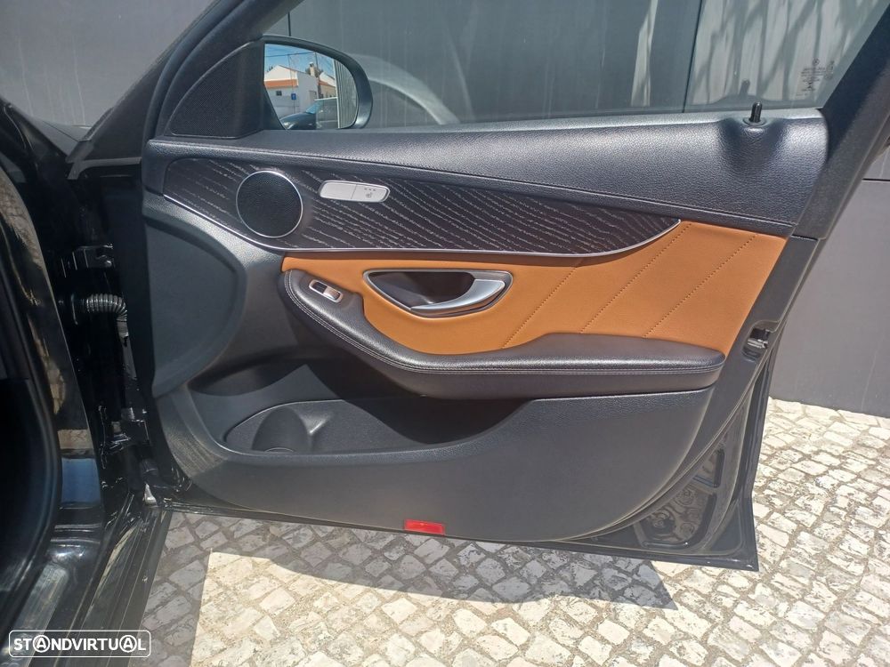 Mercedes-Benz C 300 - 27