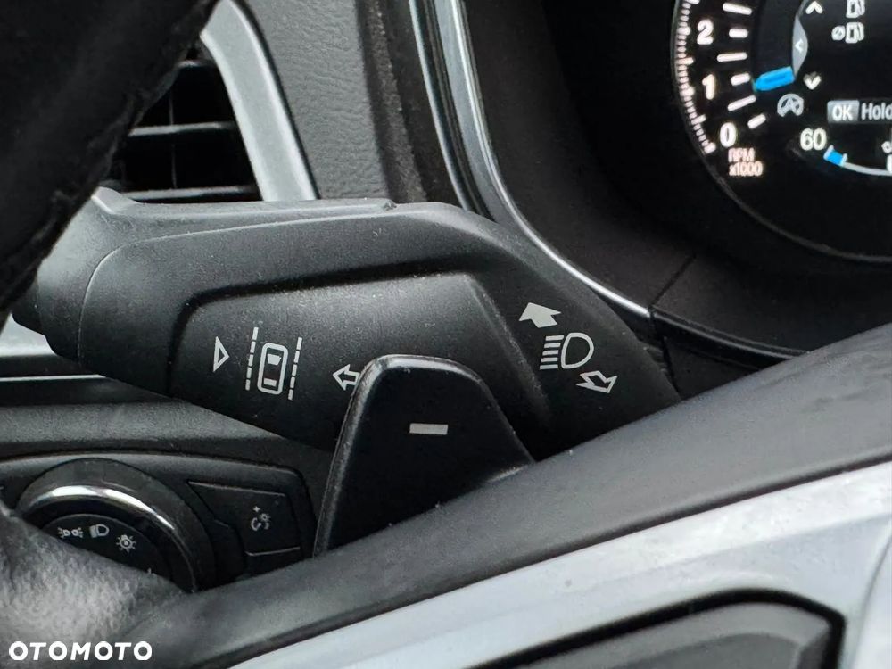 Ford Mondeo 2.0 T Titanium - 11