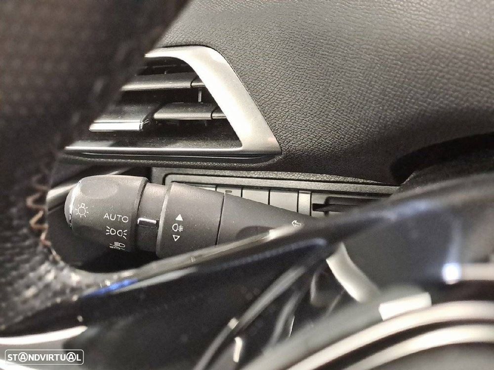 Peugeot 3008 1.2 PureTech GT - 14