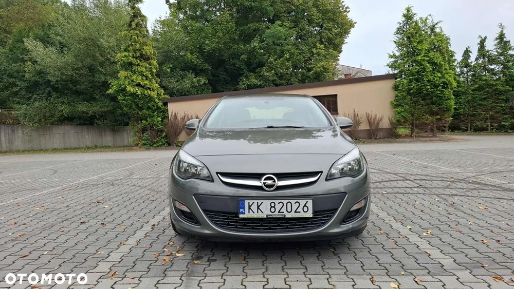 Opel Astra IV 1.6 Essentia EU6 - 5