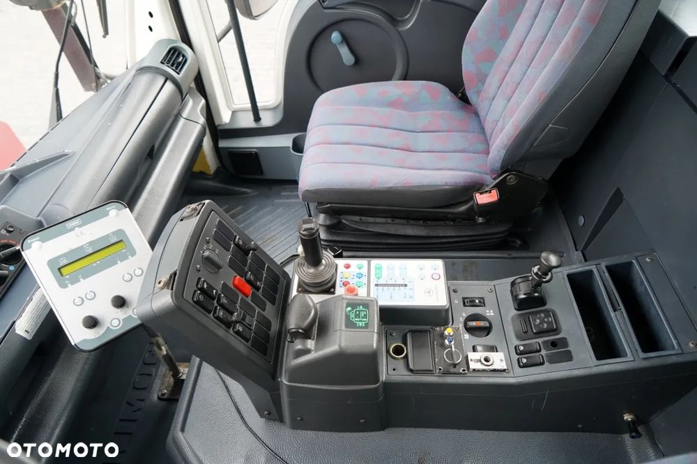 Mercedes-Benz UNIMOG  U300 / 4X4 / WYWROTKA 3 STRONNA / PŁUG / KOMUNALNY / HYDROZŁĄCZA / EPS + SPRZĘGŁO - 29