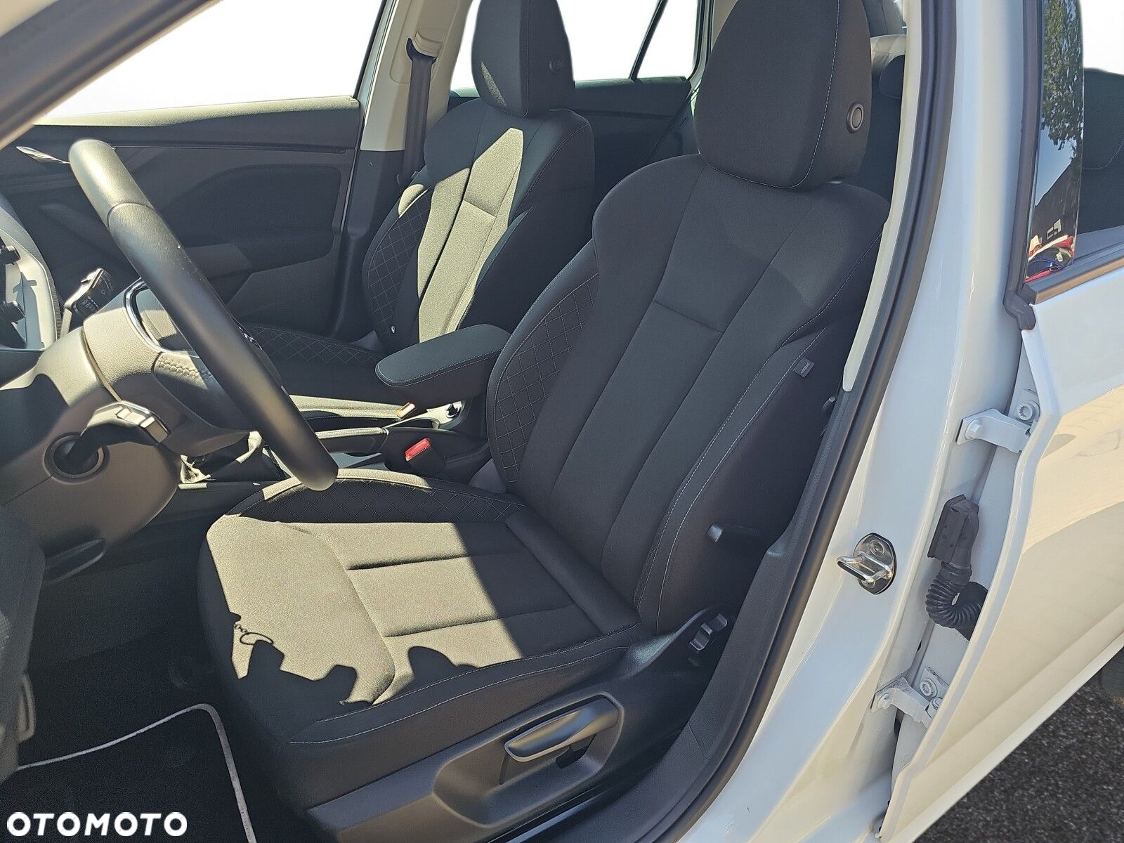 Skoda Kamiq 1.0 TSI Ambition DSG - 20
