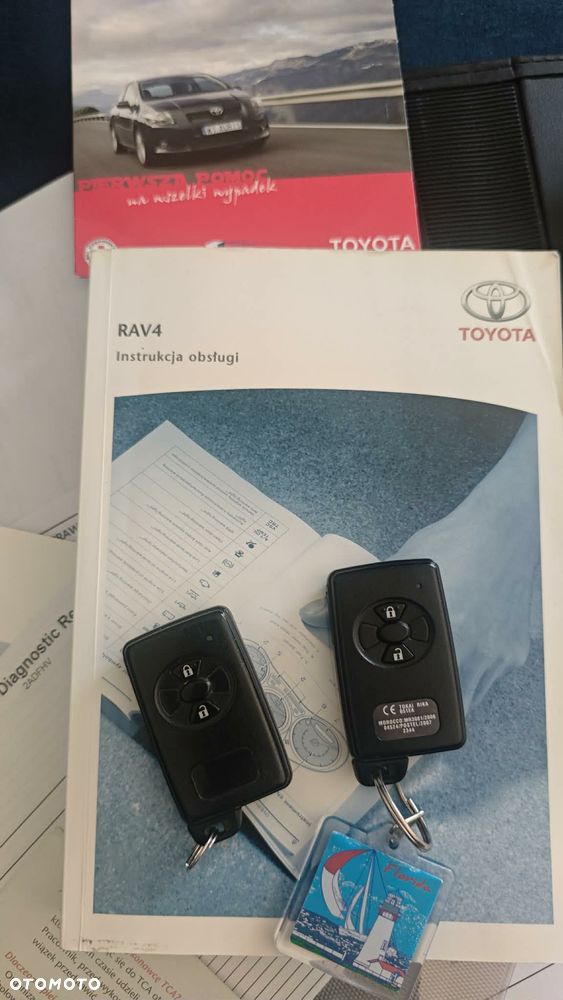 Toyota RAV4 - 32