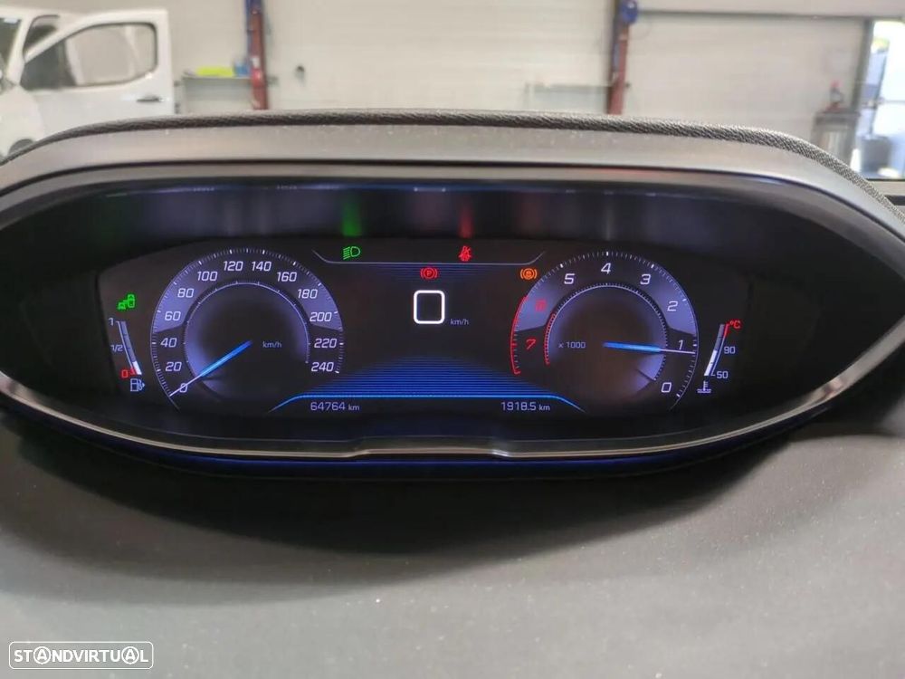 Peugeot 3008 1.2 PureTech GT Line - 6