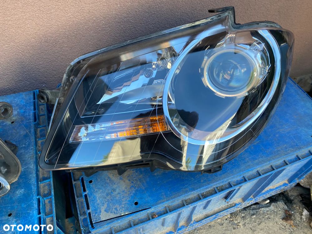 lampy touran I lift 1T1 czarne komplet eu całe - 2