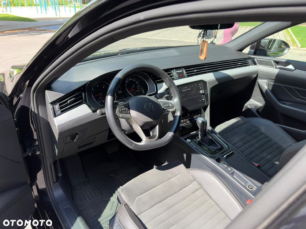 Volkswagen Passat 2.0 TDI EVO Business DSG - 22