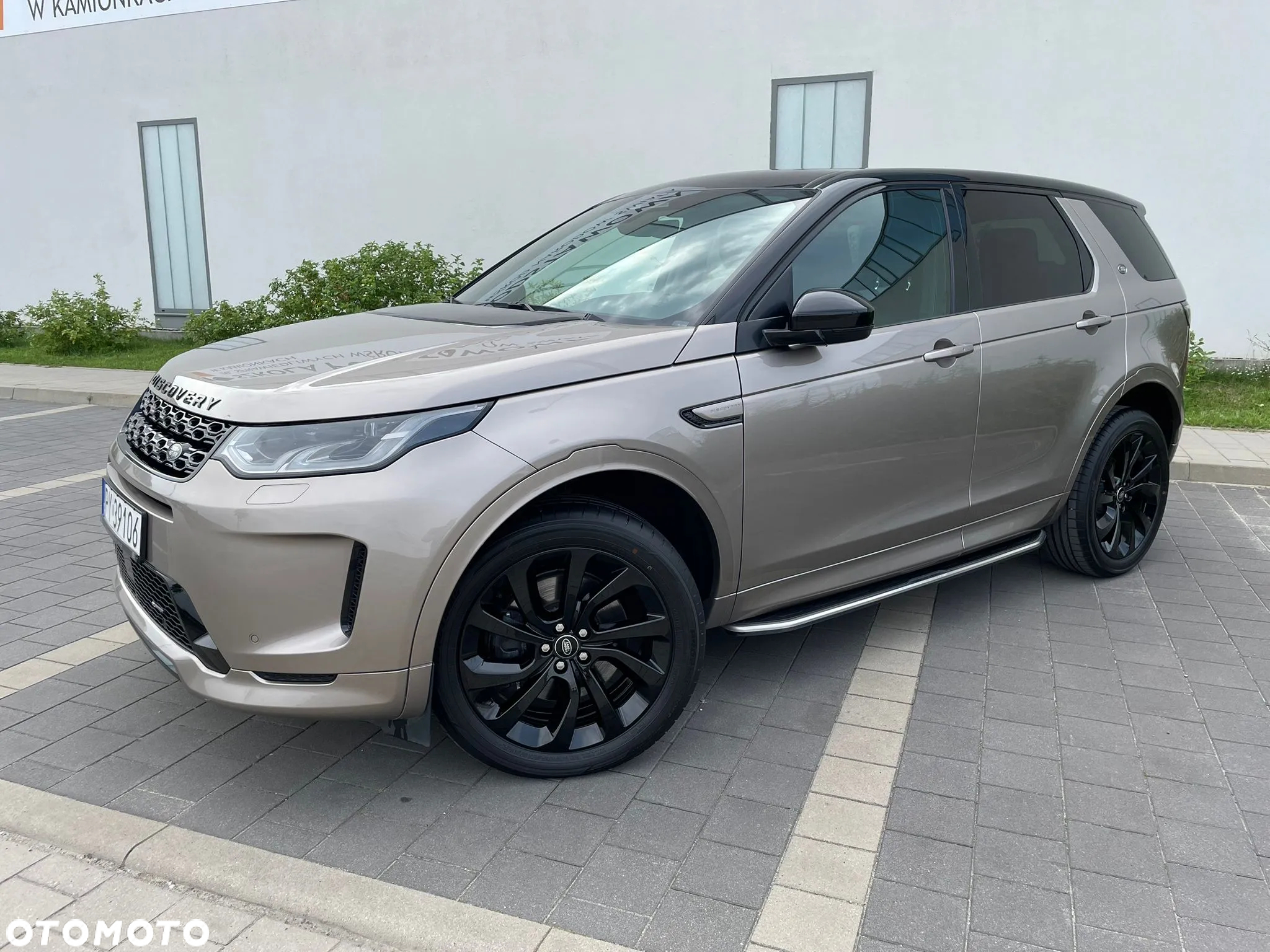 Land Rover Discovery Sport - 2