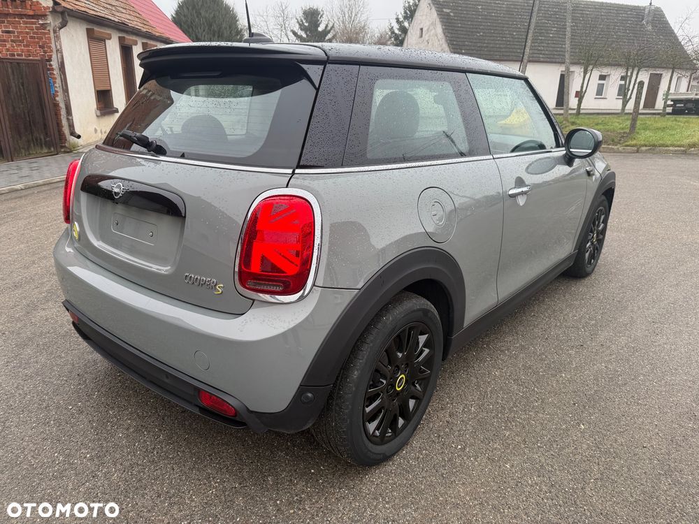 MINI Cooper SE Essential Trim - 3