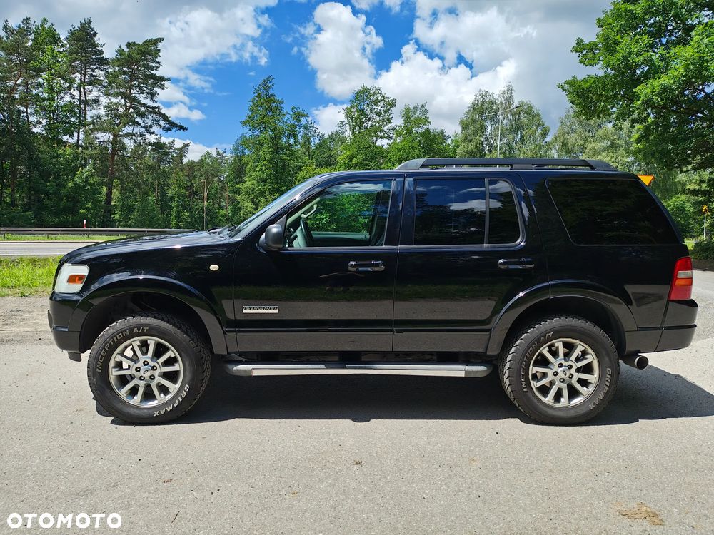 Ford Explorer 4.6 4WD - 2