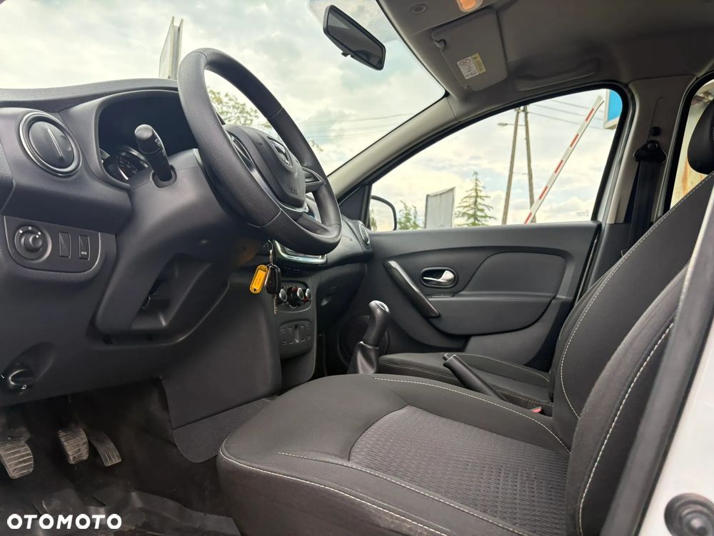 Dacia Logan - 11
