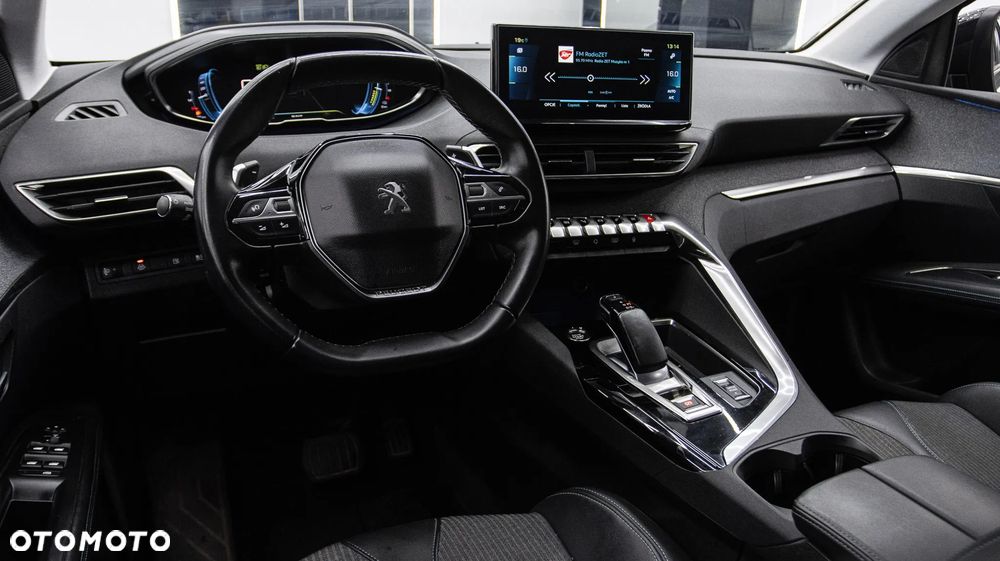 Peugeot 3008 1.6 PureTech Hybrid PHEV Allure S&S EAT8 - 17
