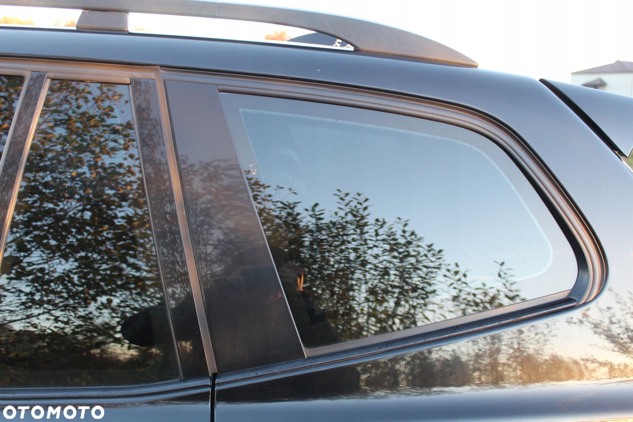 LISTWY OZDOBNE DRZWI BMW X3 E83 SHADOW LINE - 3