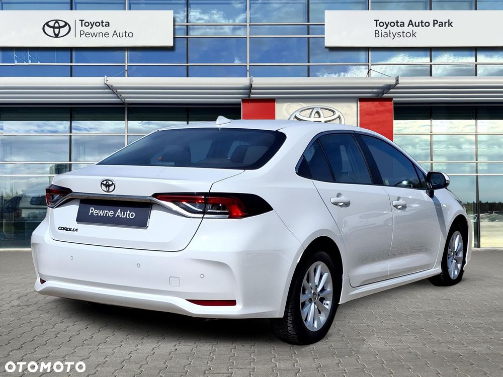 Toyota Corolla - 5