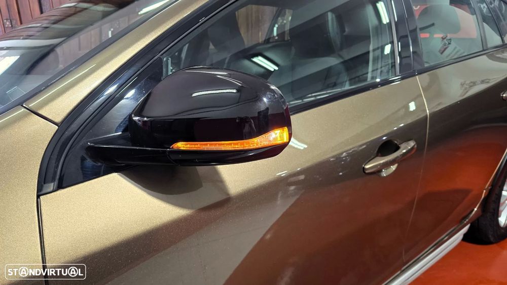 Volvo V60 Cross Country 2.0 D3 Momentum - 12