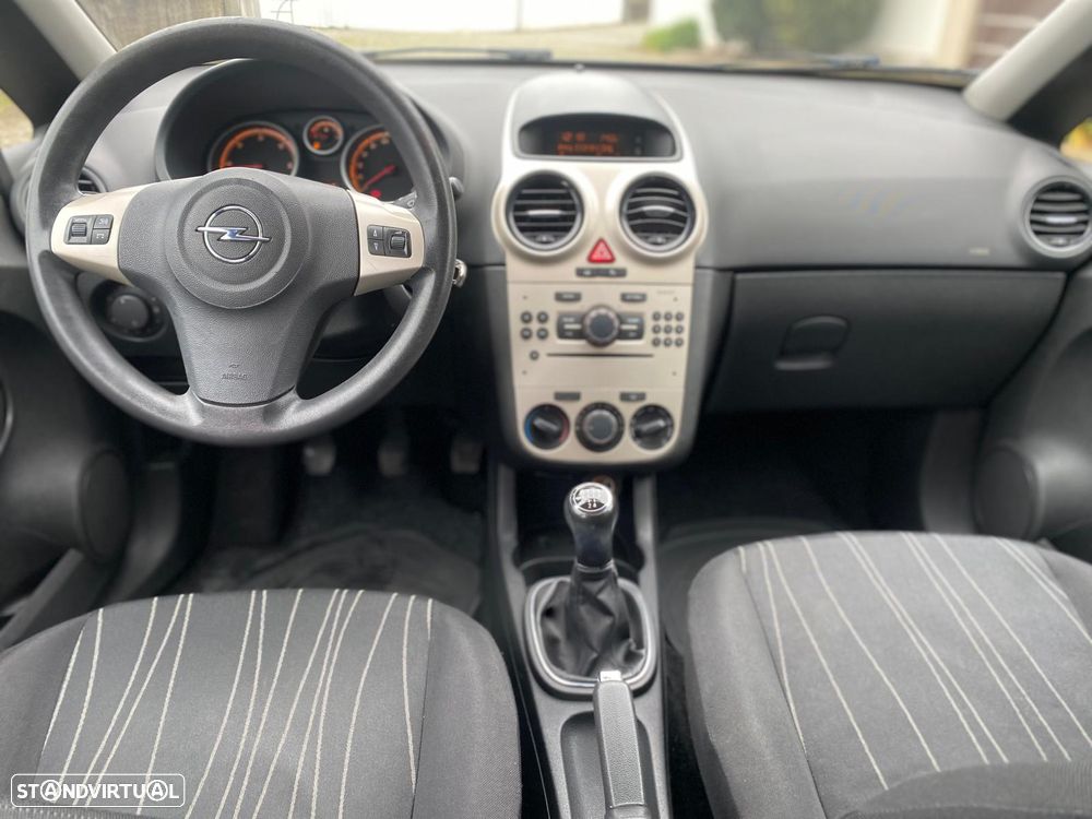 Opel Corsa 1.3 CDTi Enjoy EcoFLEX - 18