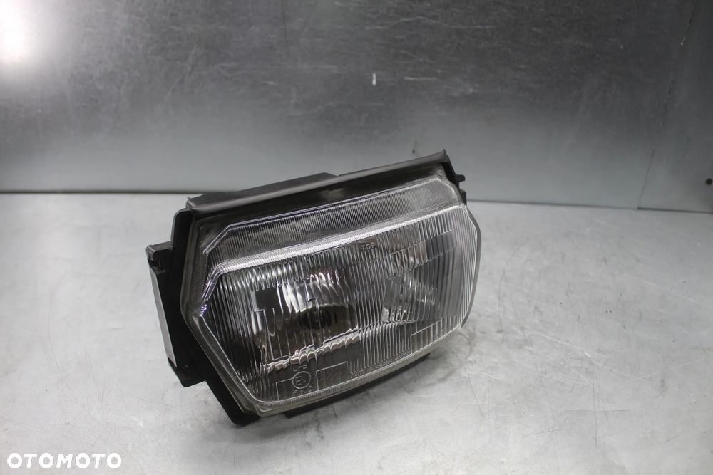 Suzuki GSX 1100 F G Lampa reflektor przód przedni - 2