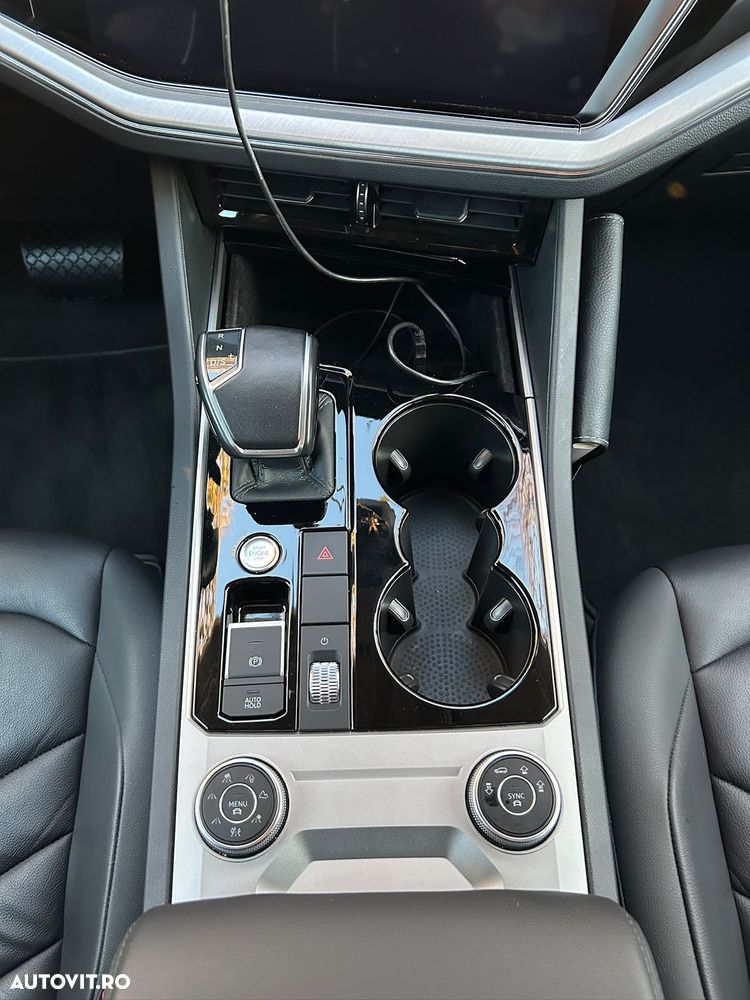 Volkswagen Touareg V6 TDI Elegance - 39