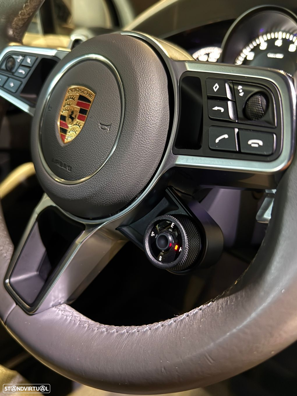 Porsche Cayenne E-Hybrid - 42