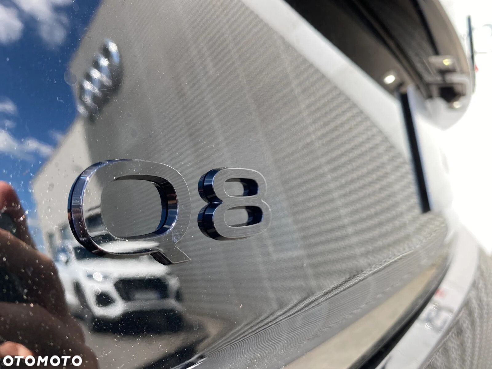 Audi Q8 - 14