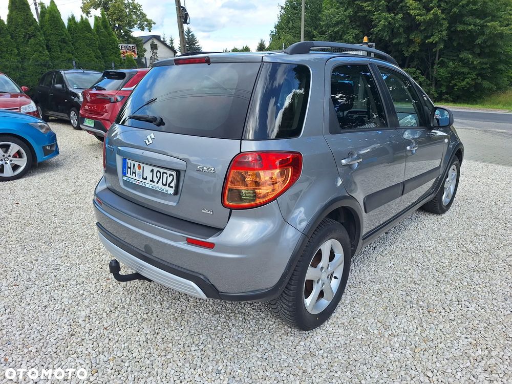 Suzuki SX4 1.6 VVT 4x4 Comfort - 11