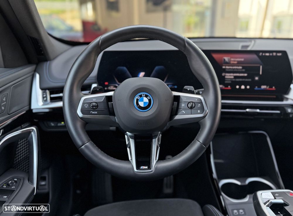 BMW X1 xDrive25e Pack Desportivo M - 8