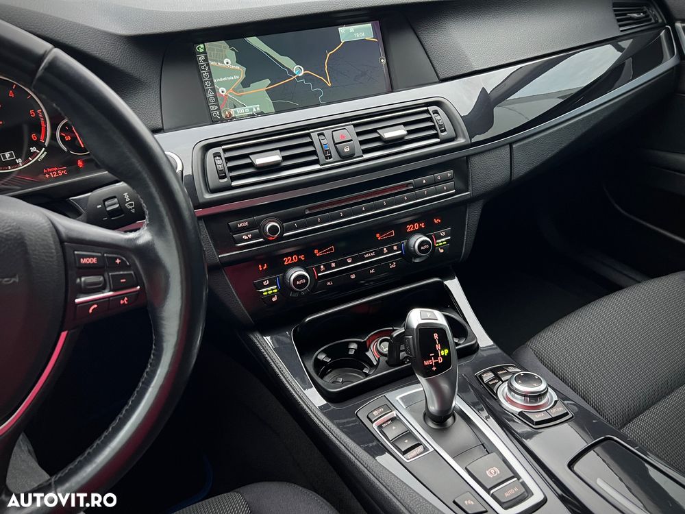 BMW Seria 5 525d Touring Aut. - 14