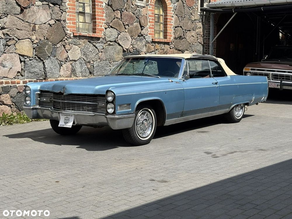 Cadillac Deville - 3