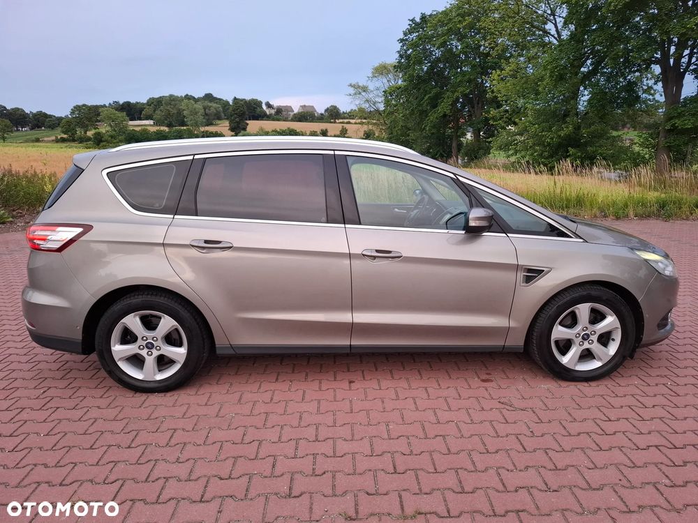 Ford S-Max 2.0 TDCi Titanium - 15