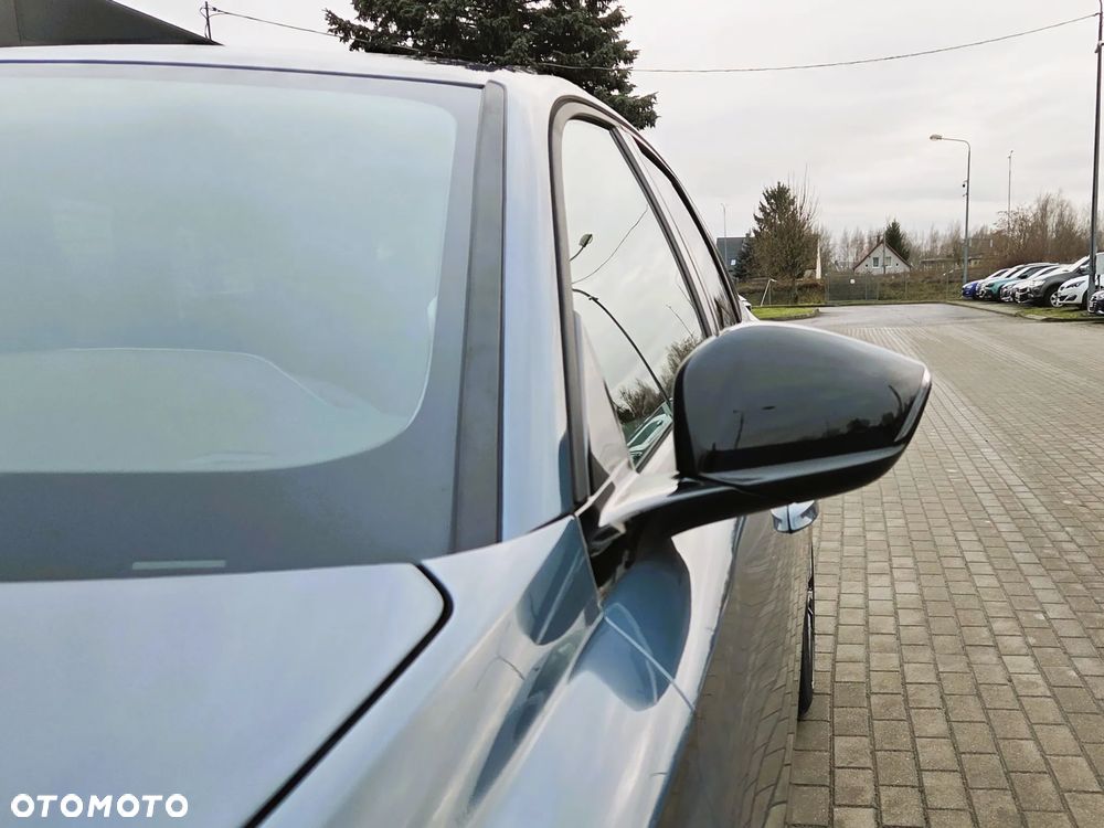 Peugeot 308 1.2 mHEV Allure S e-DCS6 - 9