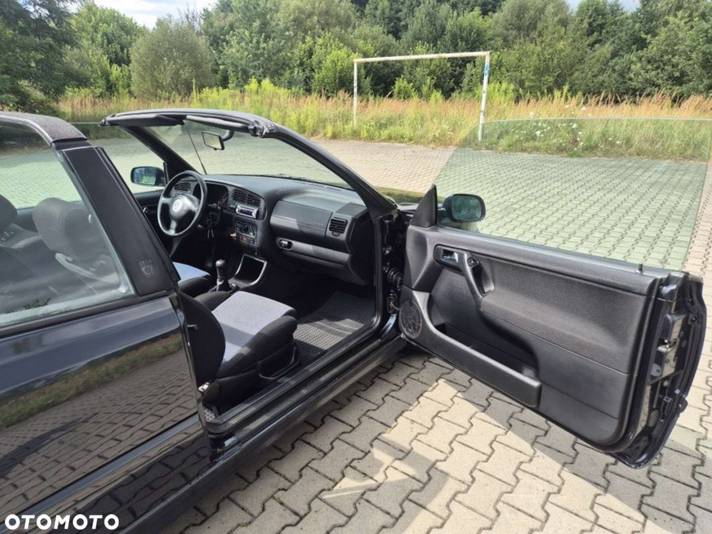 Volkswagen Golf - 26