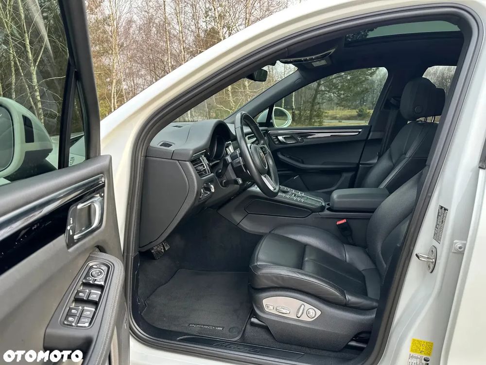 Porsche Macan PDK - 16
