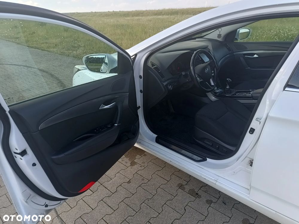 Hyundai i40 1.7 CRDi Comfort - 12