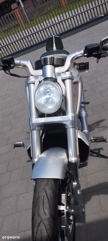 Harley-Davidson V-Rod Muscle - 25