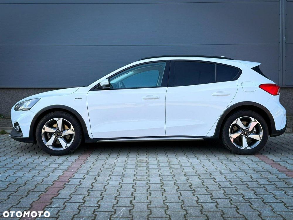 Ford Focus 1.0 EcoBoost Active - 3
