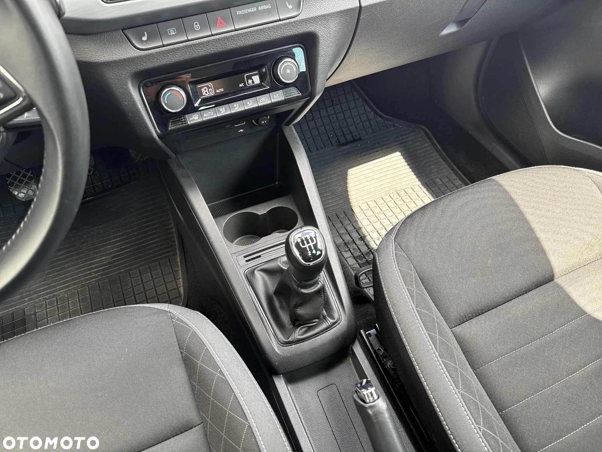 Skoda Fabia 1.0 TSI Ambition Plus - 11