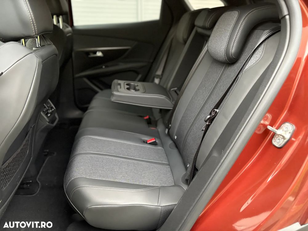 Peugeot 3008 BlueHDi 130 Stop & Start EAT8 GT Pack - 5