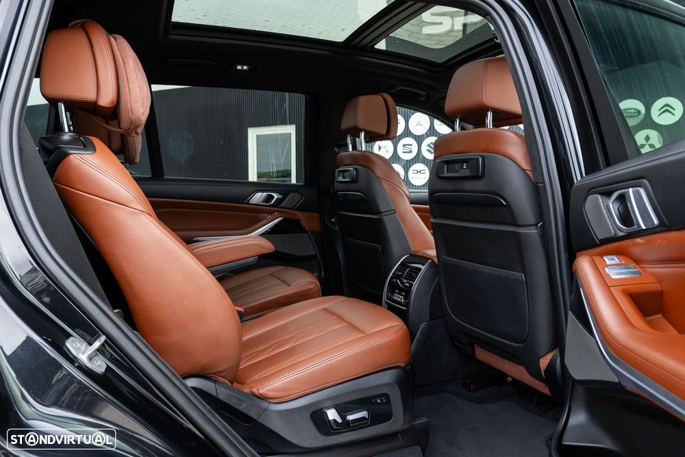 BMW X7 M50d - 22
