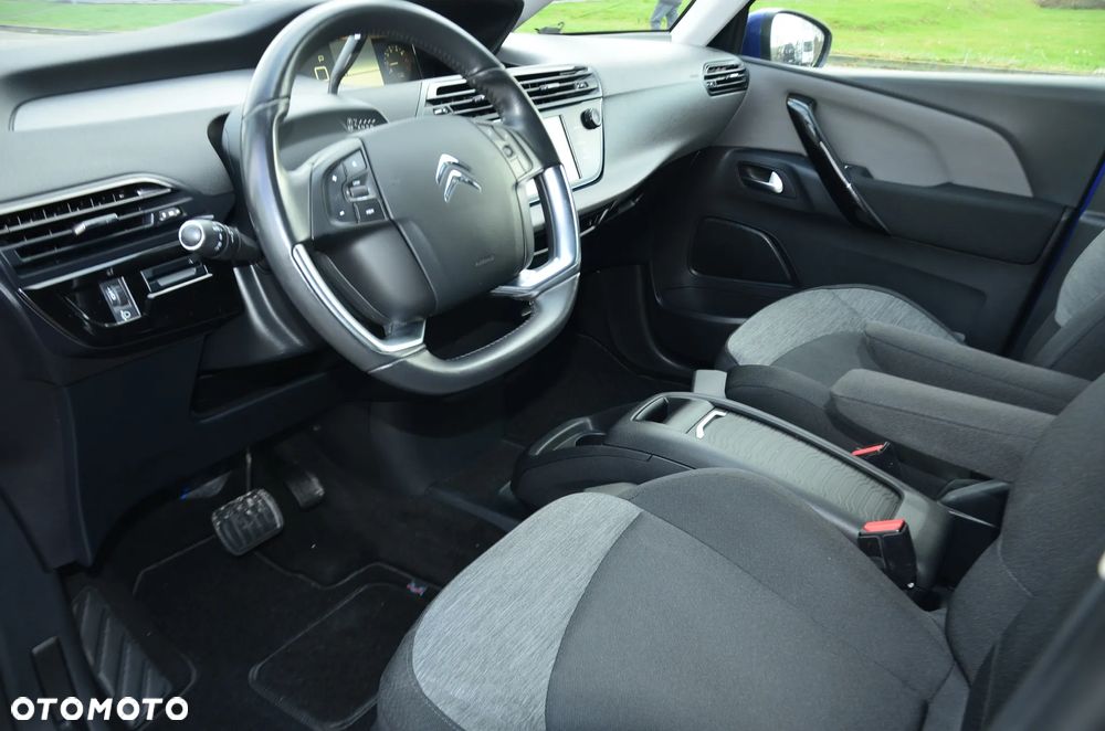 Citroën C4 Picasso 1.6 BlueHDi MoreLife S&S EAT6 - 18