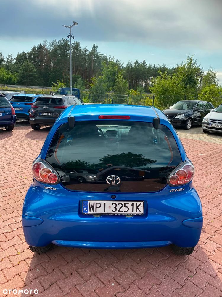 Toyota Aygo 2010 photo 5