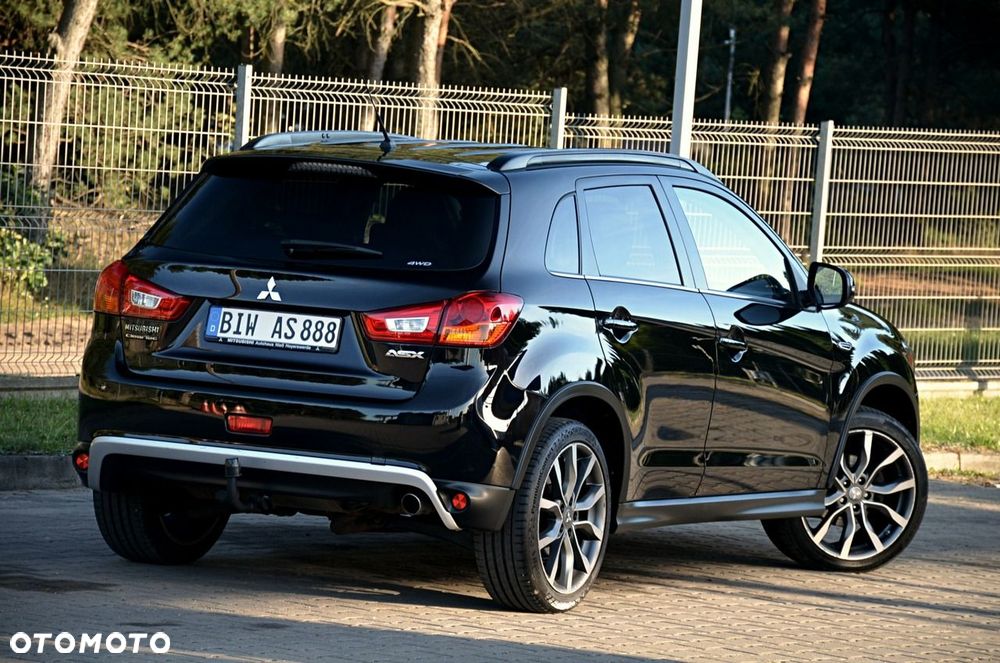 Mitsubishi ASX - 9