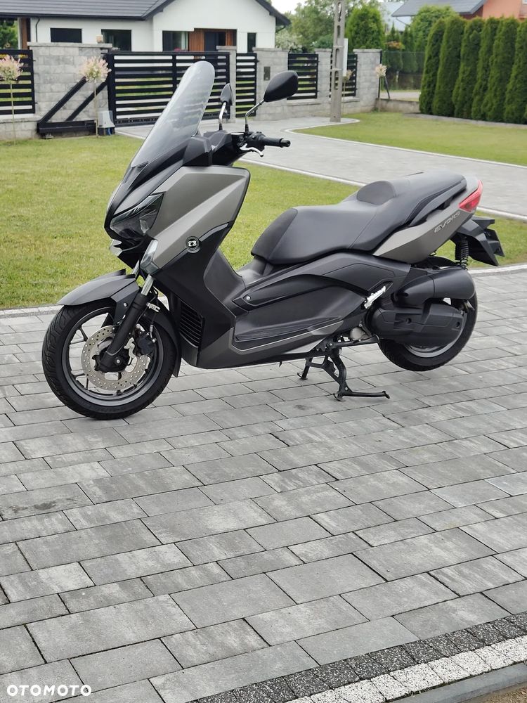 Yamaha X-max - 1