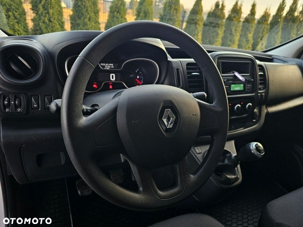Renault Trafic - 9