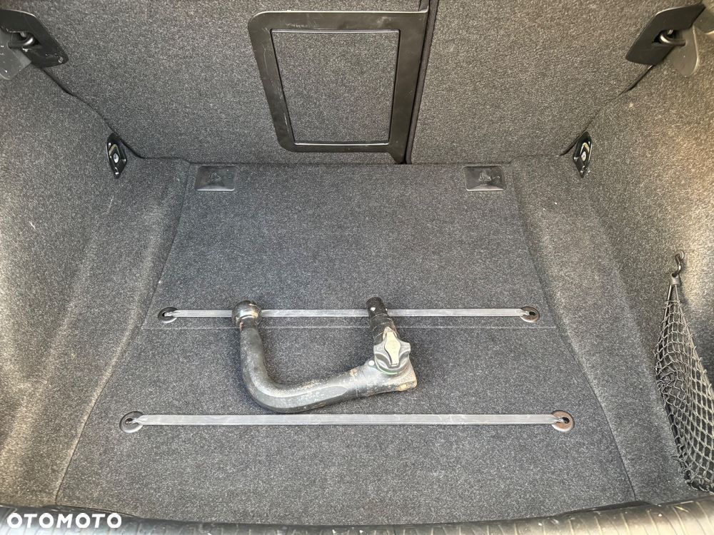 BMW Seria 1 120d DPF Edition Sport - 16