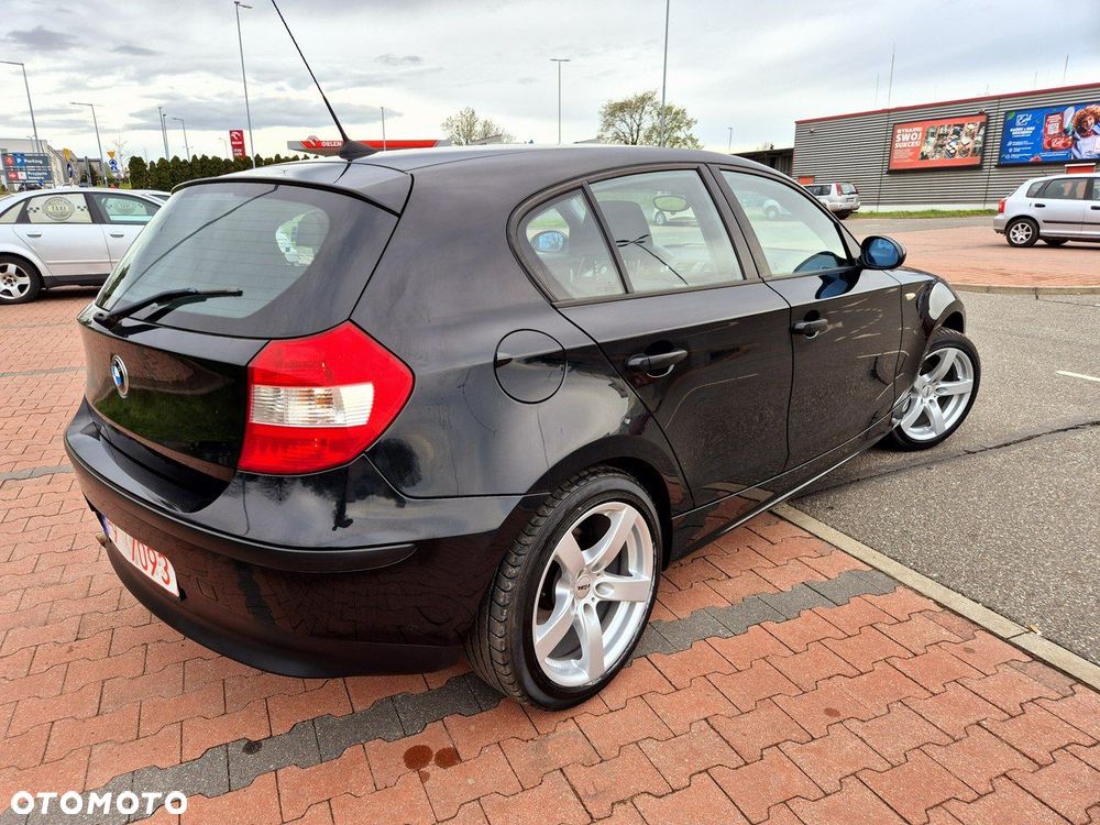 BMW Seria 1 116i - 5