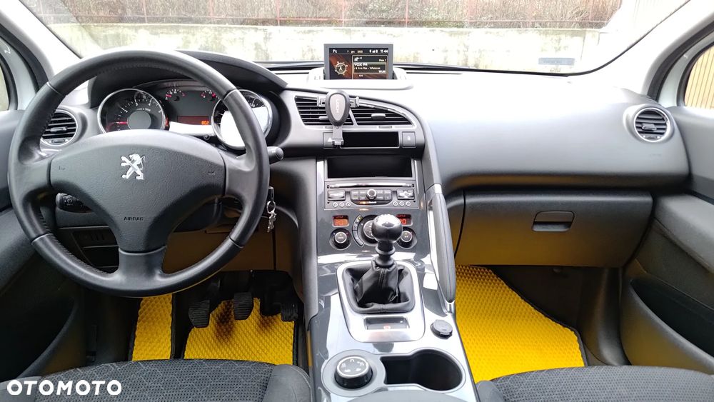 Peugeot 3008 1.2 PureTech Active S&S - 12