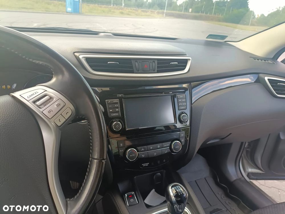 Nissan Qashqai 1.2 DIG-T Tekna - 28
