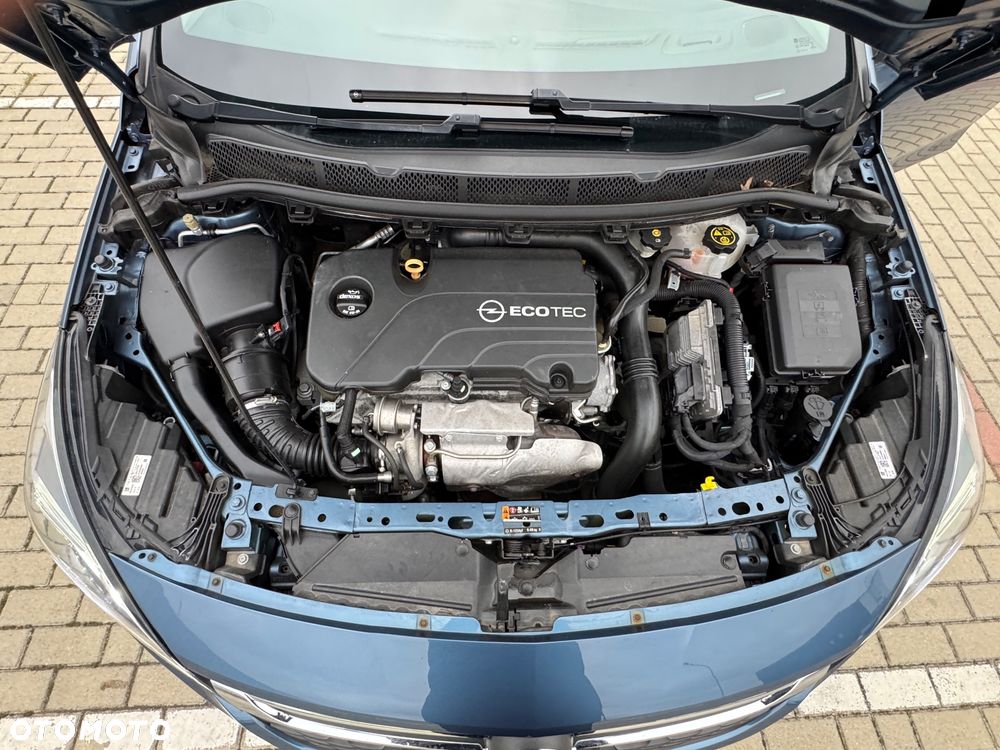 Opel Astra 1.4 Turbo Innovation - 5