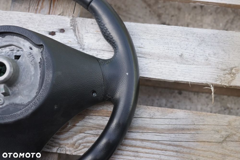 Kierownica skórzana multi BMW seria 1 E87 6771376 - 12